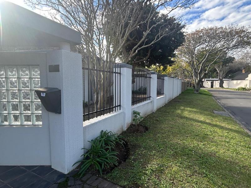 4 Bedroom Property for Sale in Rondebosch Western Cape